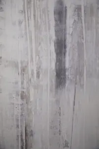 Das Bild zeigt eine edle Wandgestaltung mit STUCCORINO von EINHORN WERKE, einem besonders dekorativen Kalk-Marmorputz für dekorative Highlights in jedem Raum.