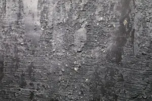 Das Bild zeigt eine edle Wandgestaltung mit STUCCORINO von EINHORN WERKE, einem besonders dekorativen Kalk-Marmorputz für dekorative Highlights in jedem Raum.
