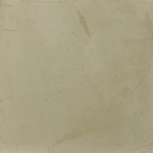 Eine Wand mit glatter Marmor-Kalkputz-Oberfläche zeigt eine elegante Wandgestaltung von Einhornwerke. Rezept: STUCCORINO 0,1 Farbton 7010