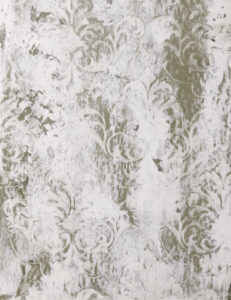 Die Wand zeigt eine elegante Struktur mit der Oberflaeche-STUCCORINO-®-Fresco-Natur, ideal für kreative Wandgestaltung.