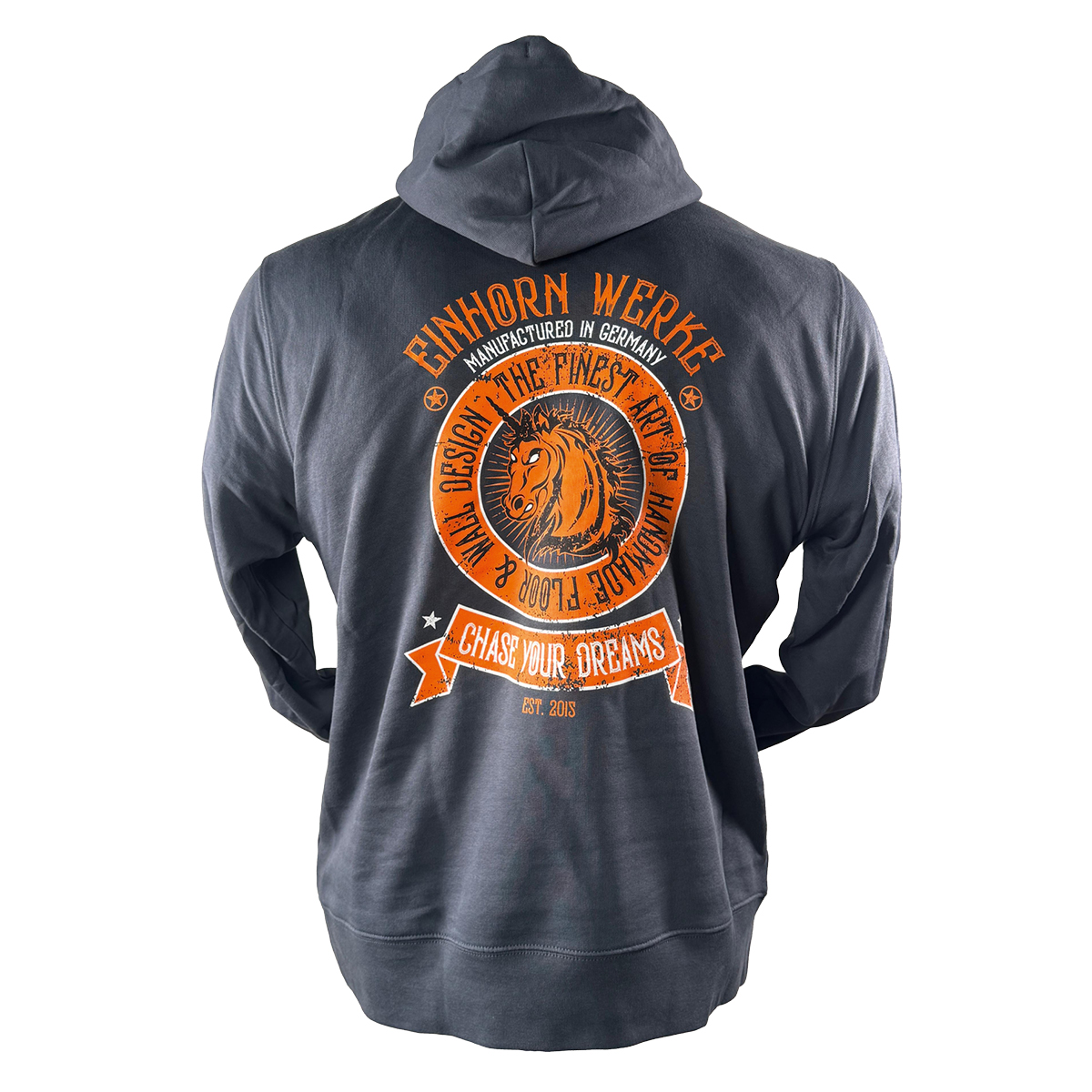 Ein dunkelgrauer Hoodie zeigt ein auffälliges Einhornwerke-Design mit einem motivierenden Spruch auf dem Rücken.