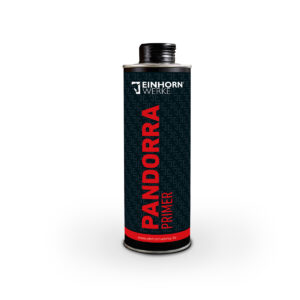Eine schwarze Dose Einhornwerke PANDORRA Primer steht vor weißem Hintergrund, ideal für kreative Wandgestaltung.