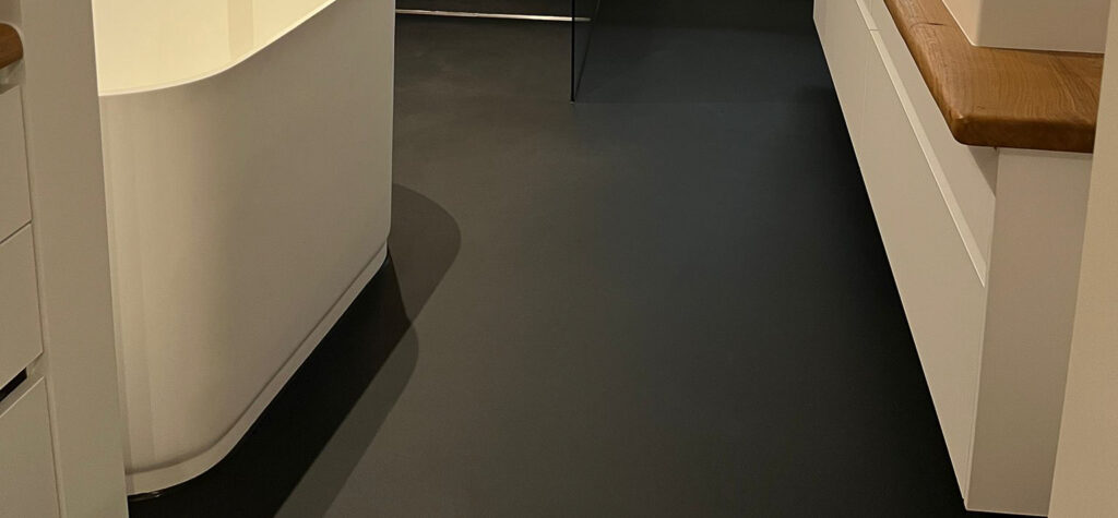 Ein Sichtbetonboden von Einhorn Werke mit dem Produkt HERKULES